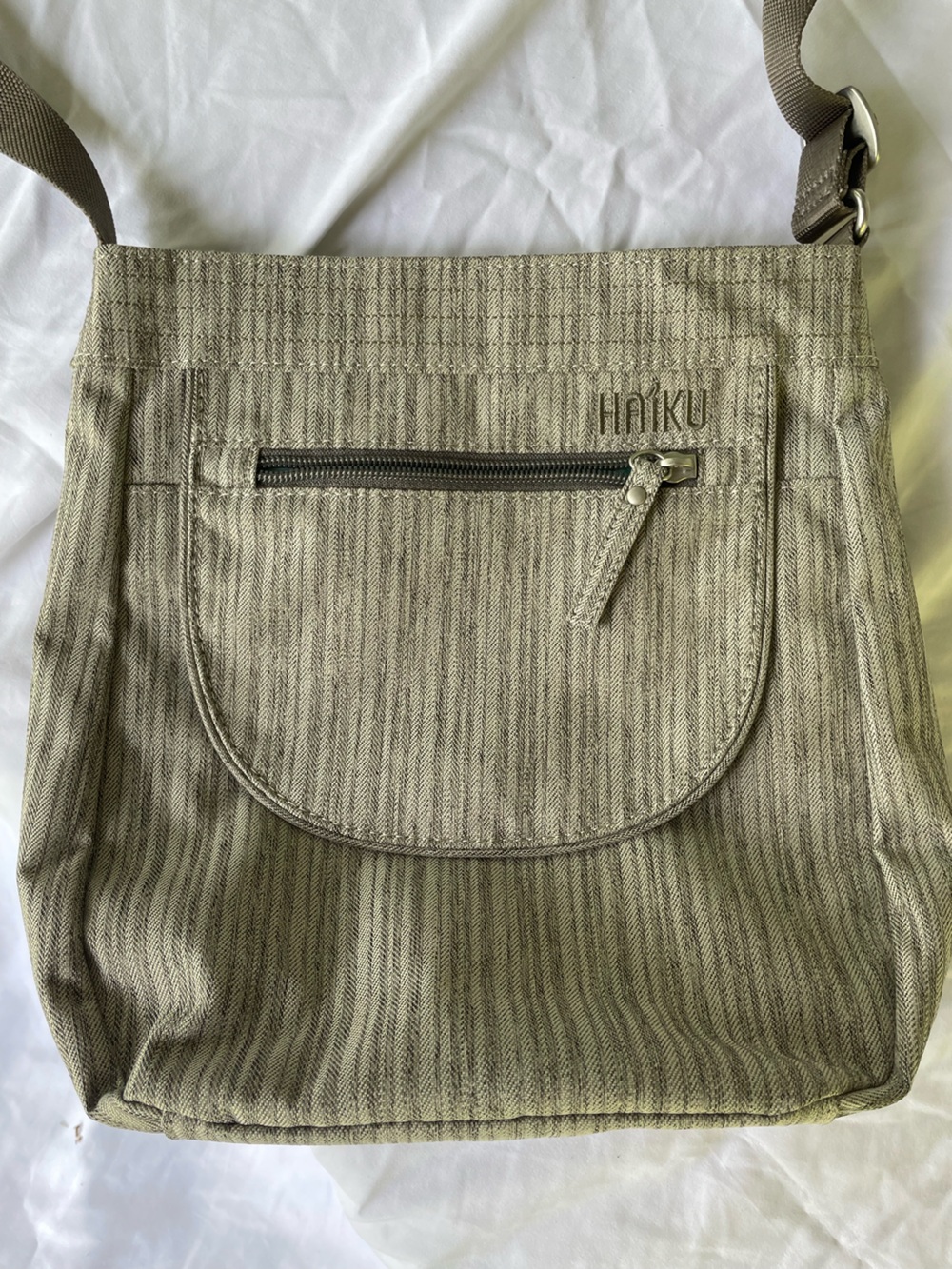 Gray/Cream Cargo Pocket Bag - Picture 1 of 5